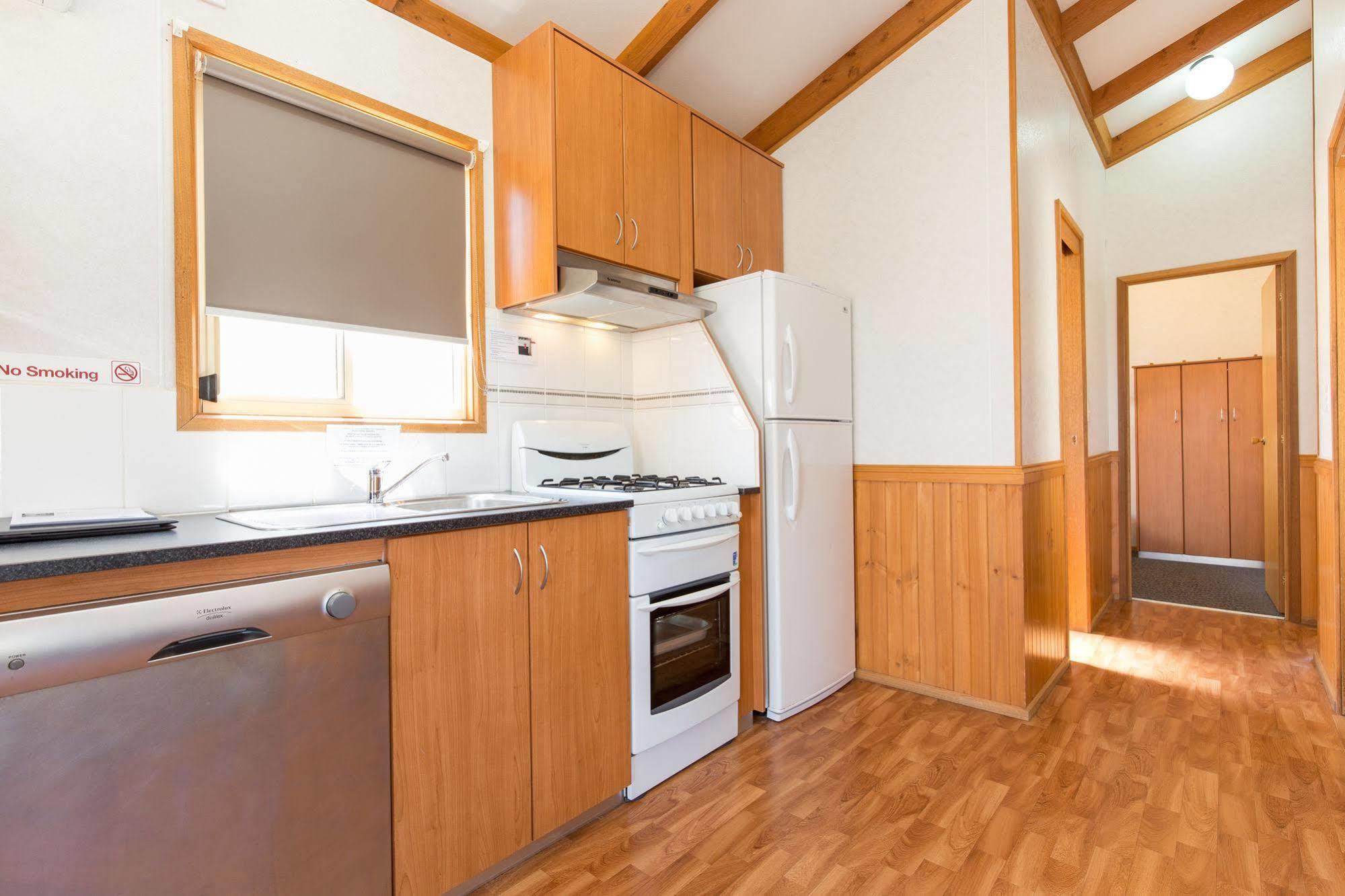Nrma Mildura Riverside Holiday Park Екстер'єр фото